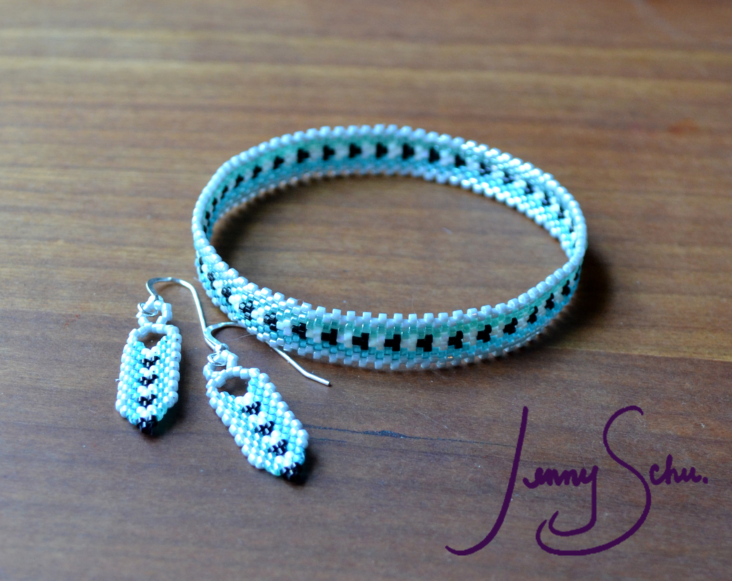 Southwest Stripe Pearl Clasp Bracelet – Jenny Schu
